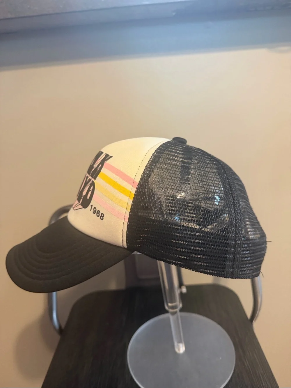 Pink Floyd Tour 1968 Trucker Hat Black Mesh Snapback Retro Band Graphic Cap